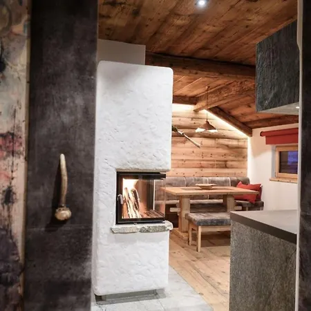 Almrausch Holiday home *